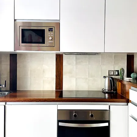 アパート Cozy With Charm Ii エステポナ